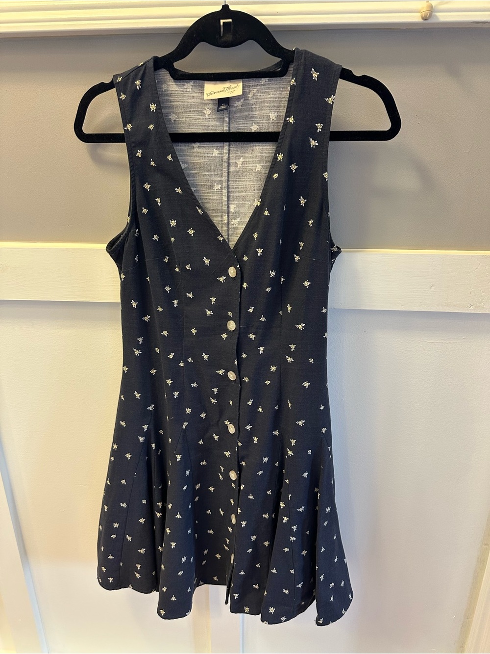 Sleeveless Navy Button-Front Fit & Flare Dress by Universal Thread size XS
